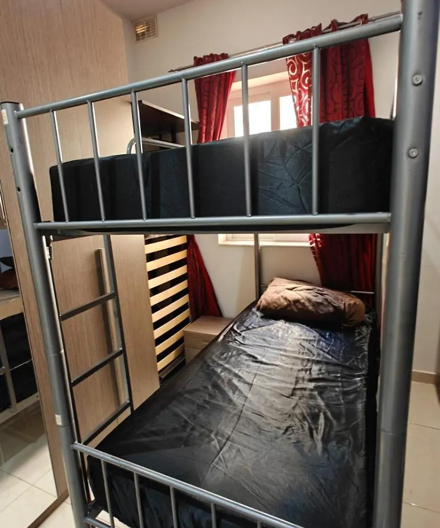 Girls Only Shared Room Gzira #5